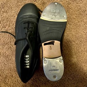 Bloch girls tap shoes